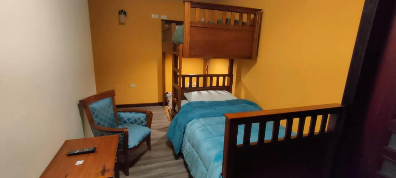 Hostal Dulce Hogar ลาตาคุงกา ภายนอก รูปภาพ
