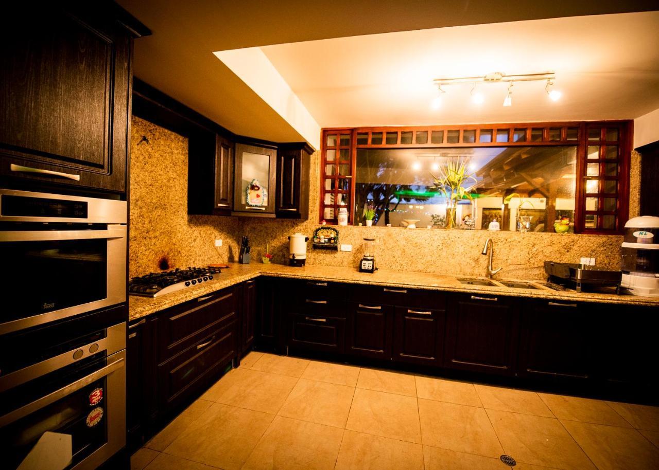 Hostal Dulce Hogar ลาตาคุงกา ภายนอก รูปภาพ