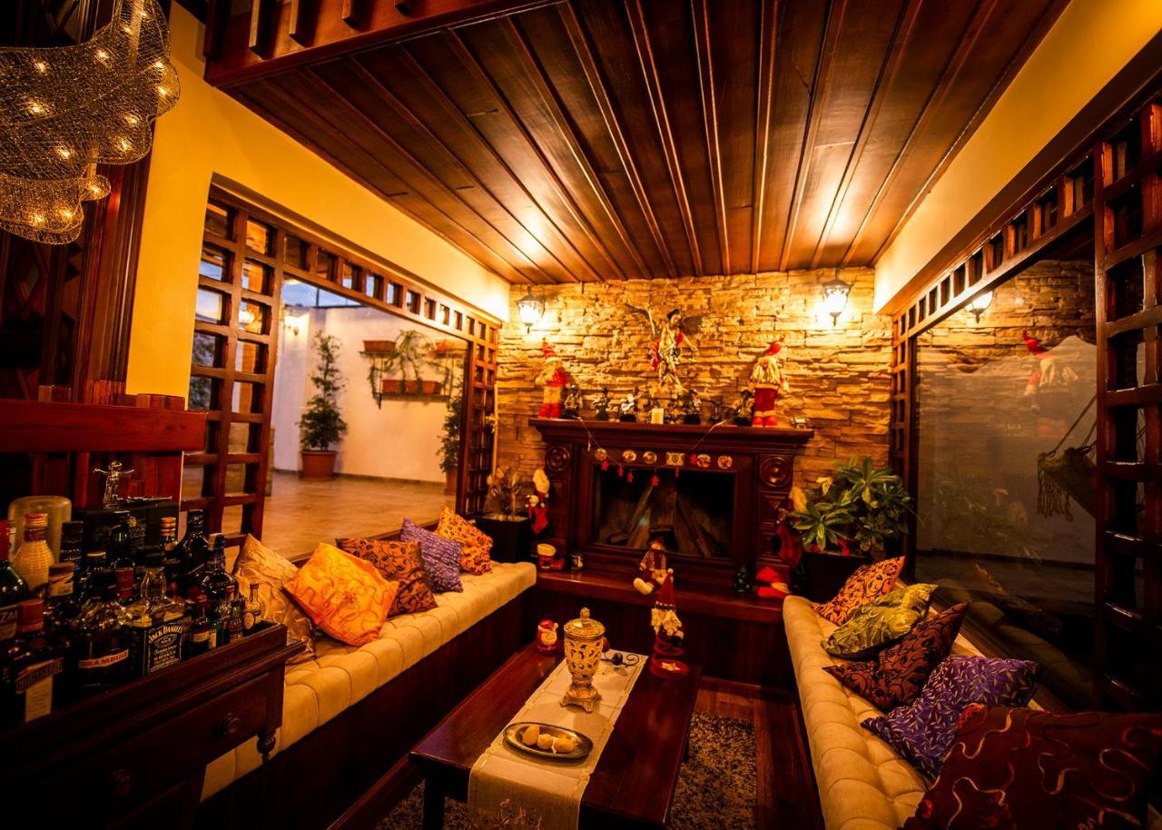 Hostal Dulce Hogar ลาตาคุงกา ภายนอก รูปภาพ