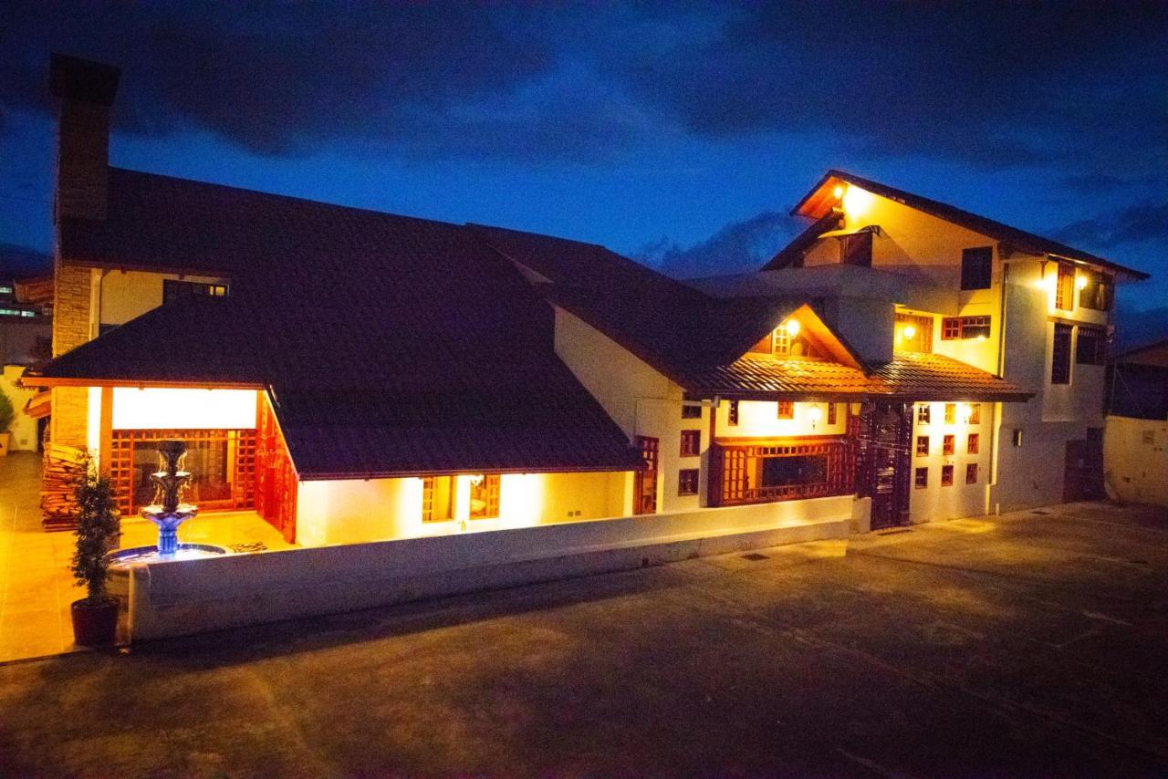 Hostal Dulce Hogar ลาตาคุงกา ภายนอก รูปภาพ